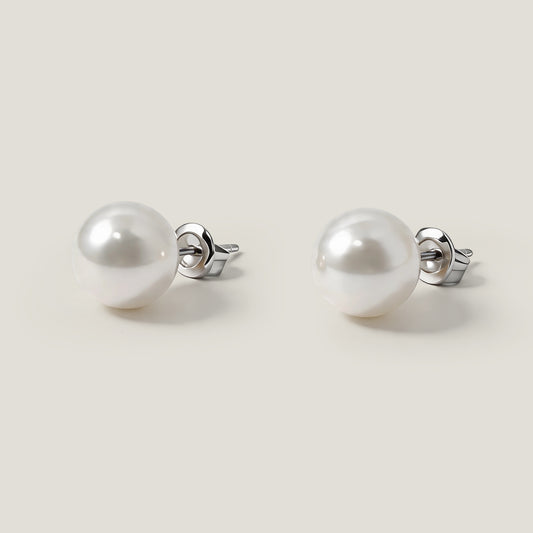 Essential Pearl Stud Earrings