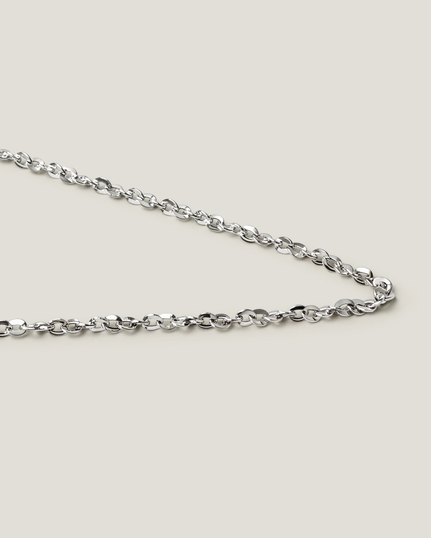 Refined Link Chain Necklace