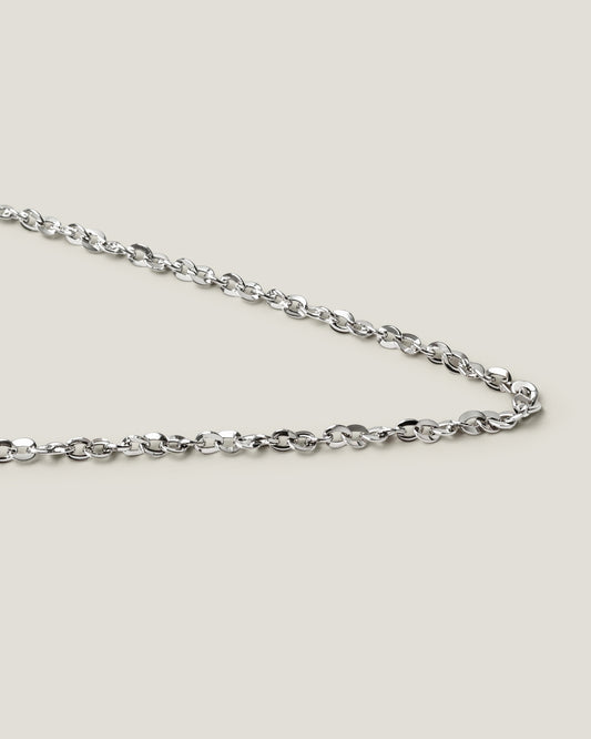 Refined Link Chain Necklace