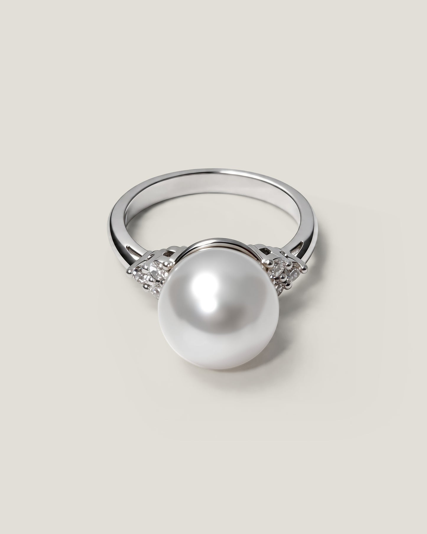 Due Stelle Pearl & Diamond Ring