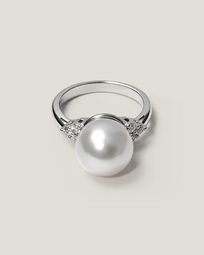 Due Stelle Pearl & Diamond Ring