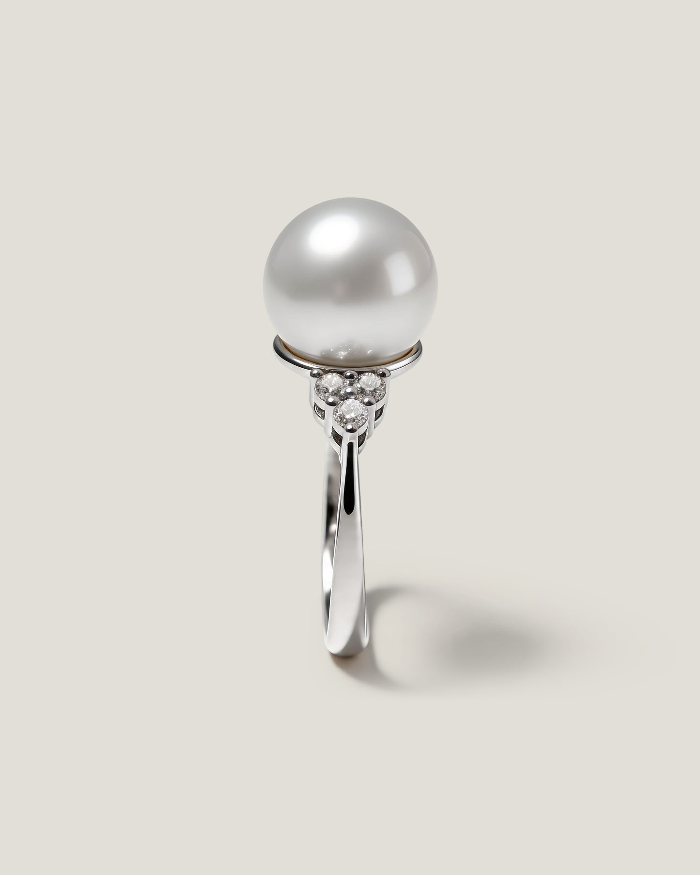 Due Stelle Pearl & Diamond Ring