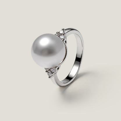 Due Stelle Pearl & Diamond Ring